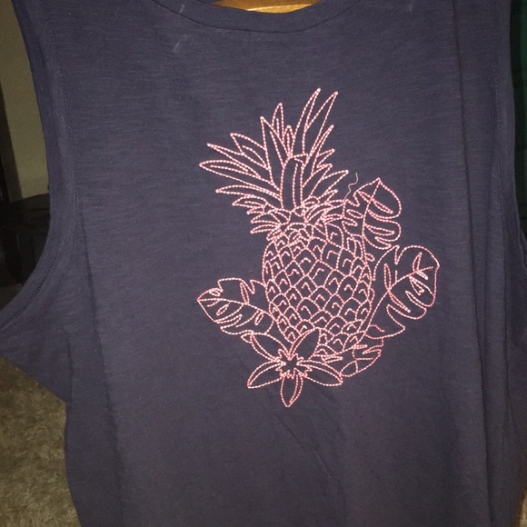 Tank Tops XXL Bundle Of 2 - Picture 4 of 6